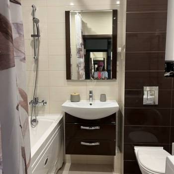 Продается 1-комнатная квартира, 37 м²