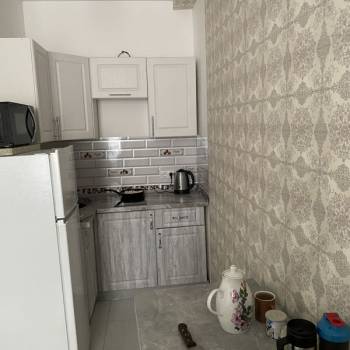 Продается 1-комнатная квартира, 32 м²