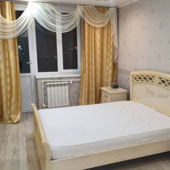 Сдается 2-х комнатная квартира, 70 м²