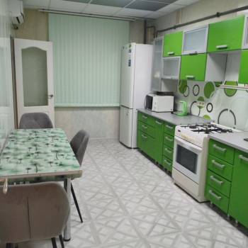 Сдается 2-х комнатная квартира, 70 м²