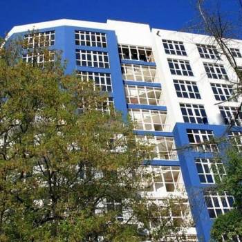 Продается Многокомнатная квартира, 64 м²