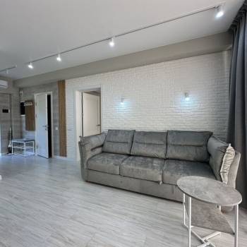 Сдается 2-х комнатная квартира, 78 м²