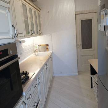 Продается 3-х комнатная квартира, 60,6 м²
