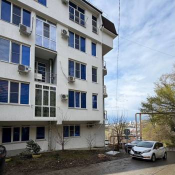 Продается 1-комнатная квартира, 35 м²
