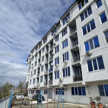 Продается 1-комнатная квартира, 35 м²