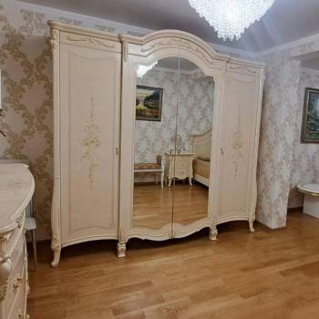 Сдается Многокомнатная квартира, 165 м²