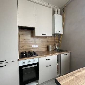 Продается 1-комнатная квартира, 37,4 м²