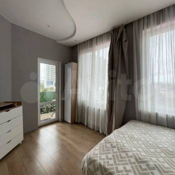 Продается 1-комнатная квартира, 37,4 м²