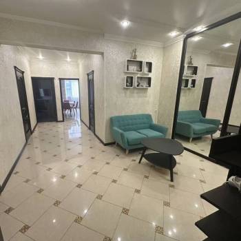Сдается Многокомнатная квартира, 84 м²