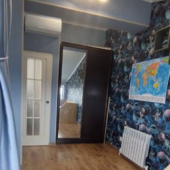 Сдается Многокомнатная квартира, 80 м²