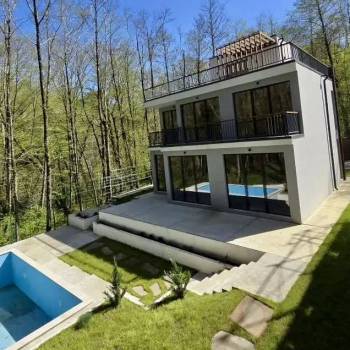 Продается Дом, 260 м²
