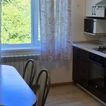 Сдается Многокомнатная квартира, 80 м²