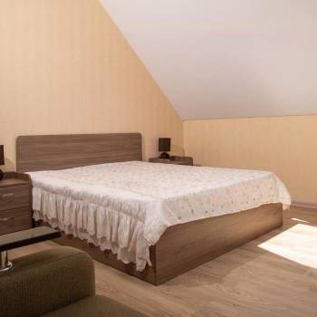 Сдается 1-комнатная квартира, 55 м²