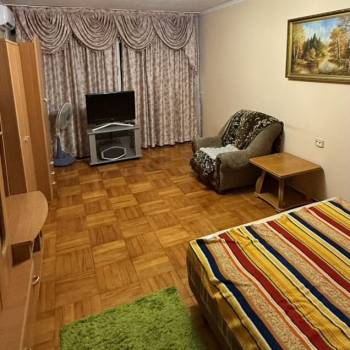 Сдается 2-х комнатная квартира, 70 м²