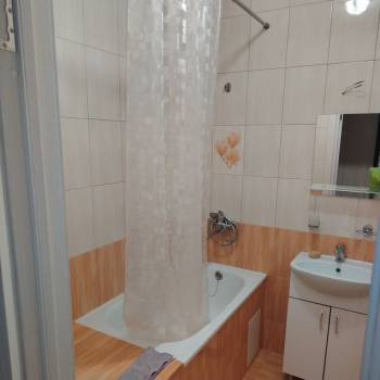 Продается 1-комнатная квартира, 29,7 м²