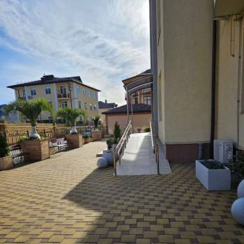Продается 2-х комнатная квартира, 113 м²