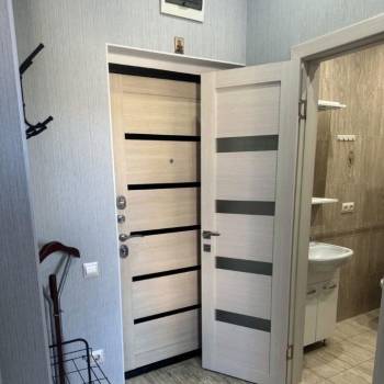 Продается 1-комнатная квартира, 32 м²