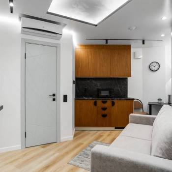 Продается 1-комнатная квартира, 17 м²