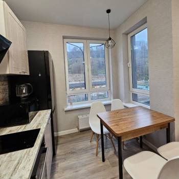Сдается 1-комнатная квартира, 38 м²