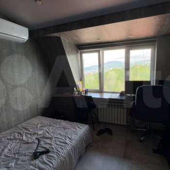 Продается Многокомнатная квартира, 83 м²
