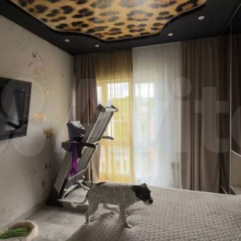 Продается Многокомнатная квартира, 83 м²