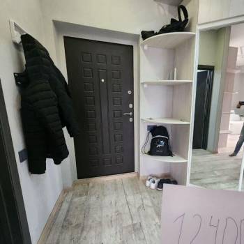 Продается 1-комнатная квартира, 36 м²
