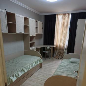 Сдается Многокомнатная квартира, 85 м²