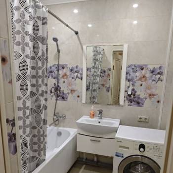 Сдается Многокомнатная квартира, 85 м²