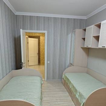 Сдается Многокомнатная квартира, 85 м²