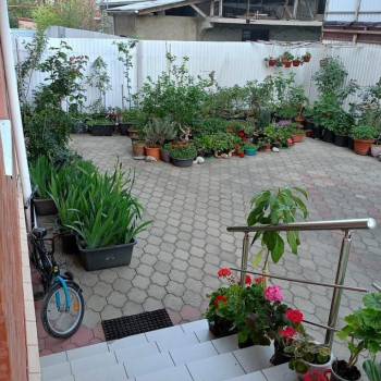 Продается 1-комнатная квартира, 42 м²