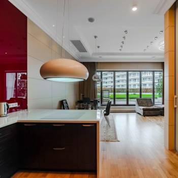 Продается 2-х комнатная квартира, 90 м²