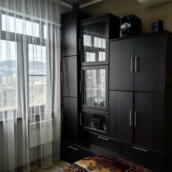 Продается 1-комнатная квартира, 43 м²