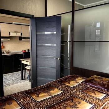 Продается 1-комнатная квартира, 43 м²