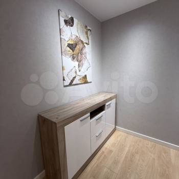 Продается 1-комнатная квартира, 41,8 м²