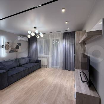 Продается 1-комнатная квартира, 41,8 м²