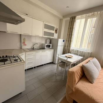 Сдается 1-комнатная квартира, 34 м²