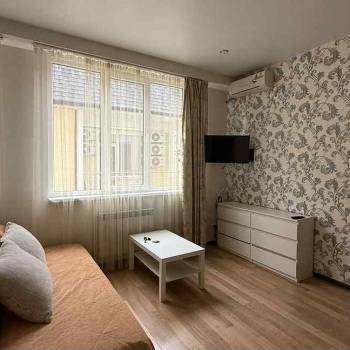 Сдается 1-комнатная квартира, 34 м²