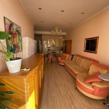 Сдается 2-х комнатная квартира, 70 м²