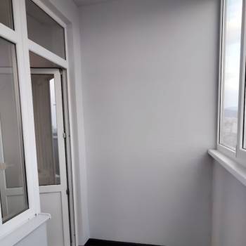 Продается 1-комнатная квартира, 32 м²