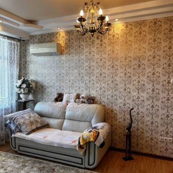 Сдается 2-х комнатная квартира, 60 м²