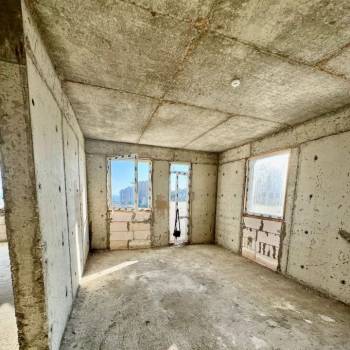 Продается 1-комнатная квартира, 83,4 м²