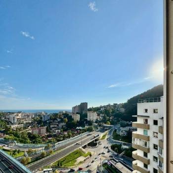 Продается 1-комнатная квартира, 83,4 м²