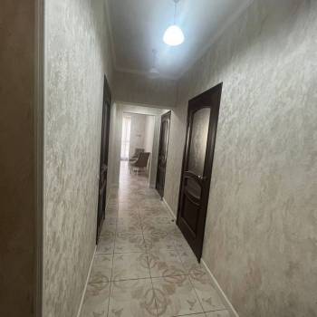 Продается Многокомнатная квартира, 92 м²