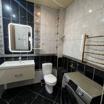 Продается Многокомнатная квартира, 92 м²