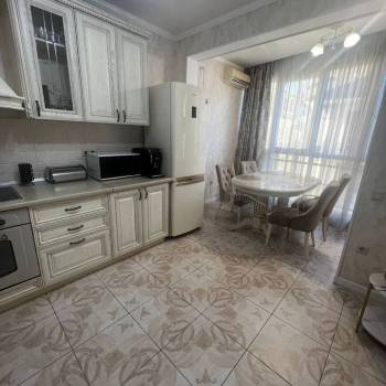 Продается Многокомнатная квартира, 92 м²