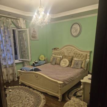 Продается Многокомнатная квартира, 120 м²