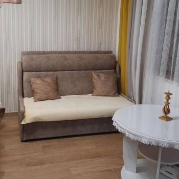 Продается 1-комнатная квартира, 32 м²