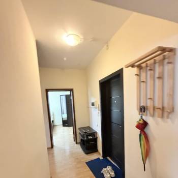 Сдается 2-х комнатная квартира, 56 м²