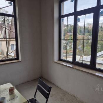 Продается Дом, 323 м²