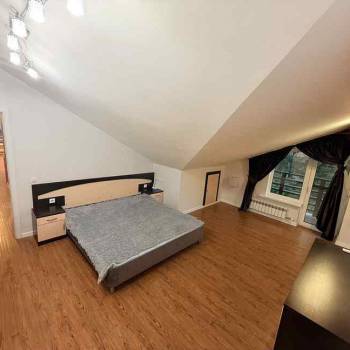 Сдается 2-х комнатная квартира, 69,7 м²